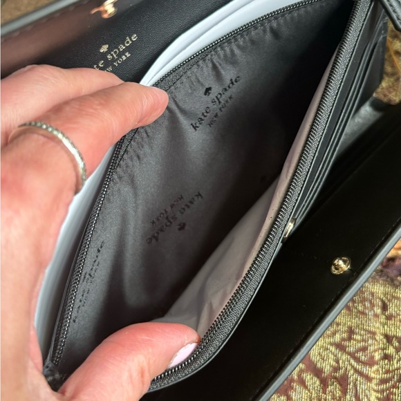 Authentic KATE SPADE Saffiano leather trifold travel large snap wallet - Picture 8 of 11